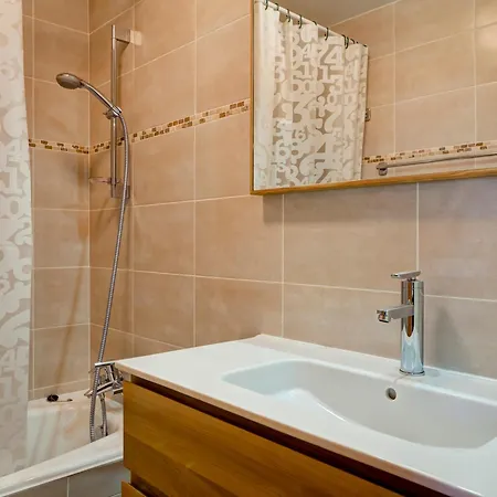 2 Pieces Au Coeur De 1550 - Fr-1-514-7 Appartement *