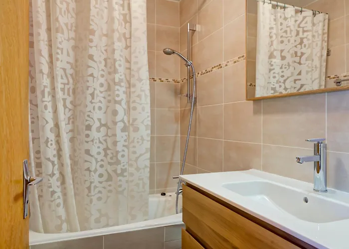 2 Pieces Au Coeur De 1550 - Fr-1-514-7 Apartament *